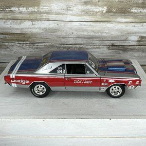 HIGHWAY 61/DCP -  Dick Landy 1968 Dodge Dart Super Stock 1/18 Scale
